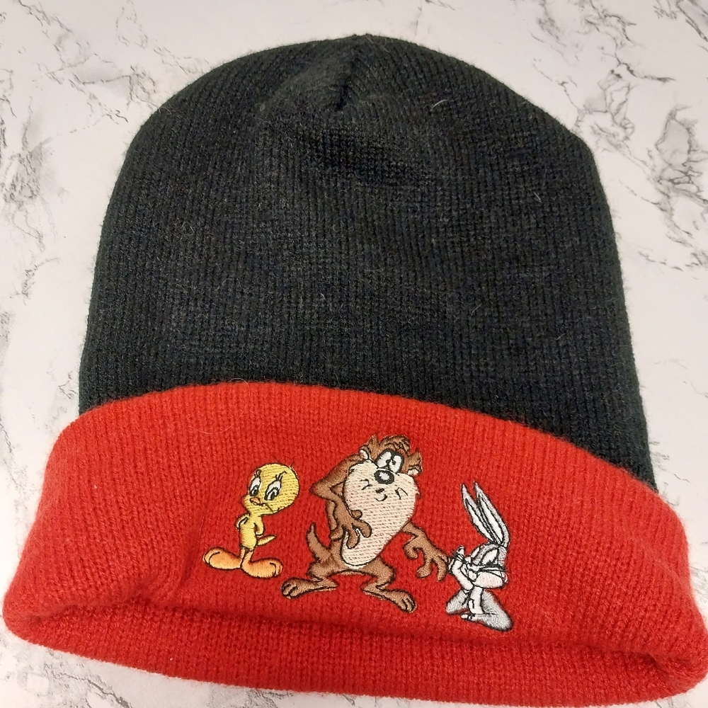 Vintage, rare Looney toons winter knit hat.